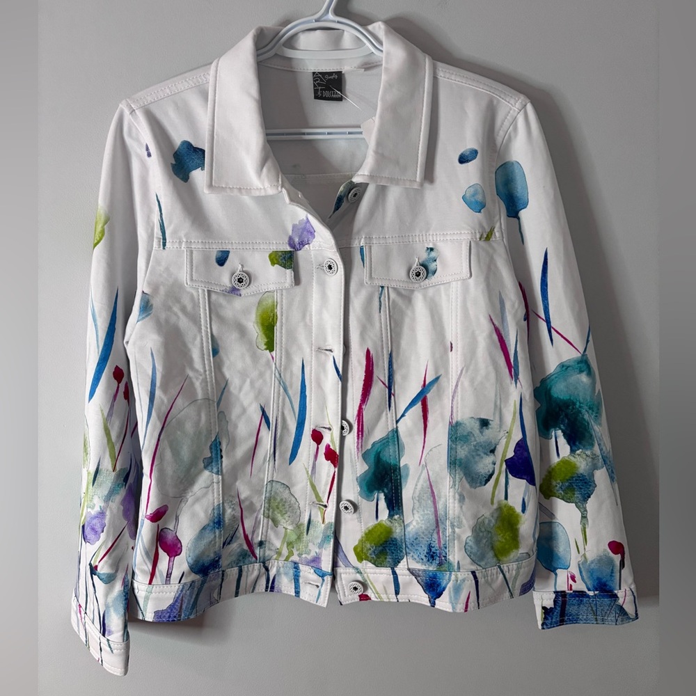 NWT Dolcezza “Misty Bloom” White Floral Denim Jacket - Picture 2 of 5